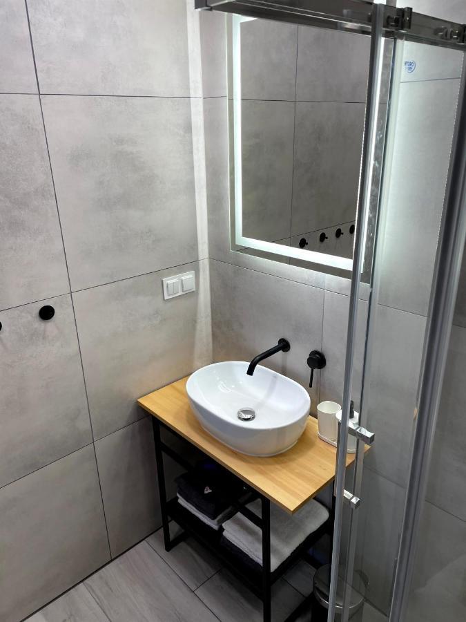 Apartament1 Tri-City Oliwa Ogrod, Prywatne Wejscie Γκντανσκ Εξωτερικό φωτογραφία